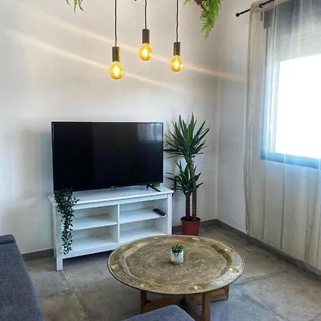 Agradable Adosado Con Zona De Aparcamiento Holiday home Sedavi